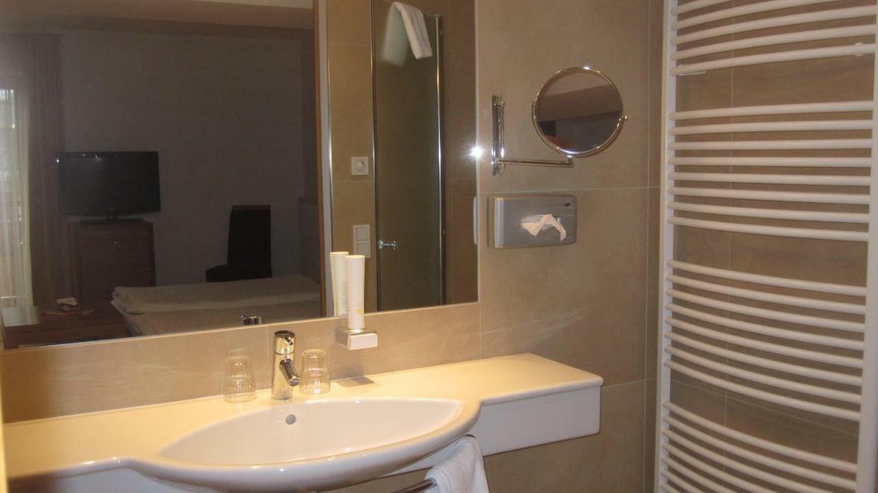 Hotel Badhaus Τσελ αμ Ζέε Δωμάτιο φωτογραφία